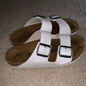 White Birkenstock 39